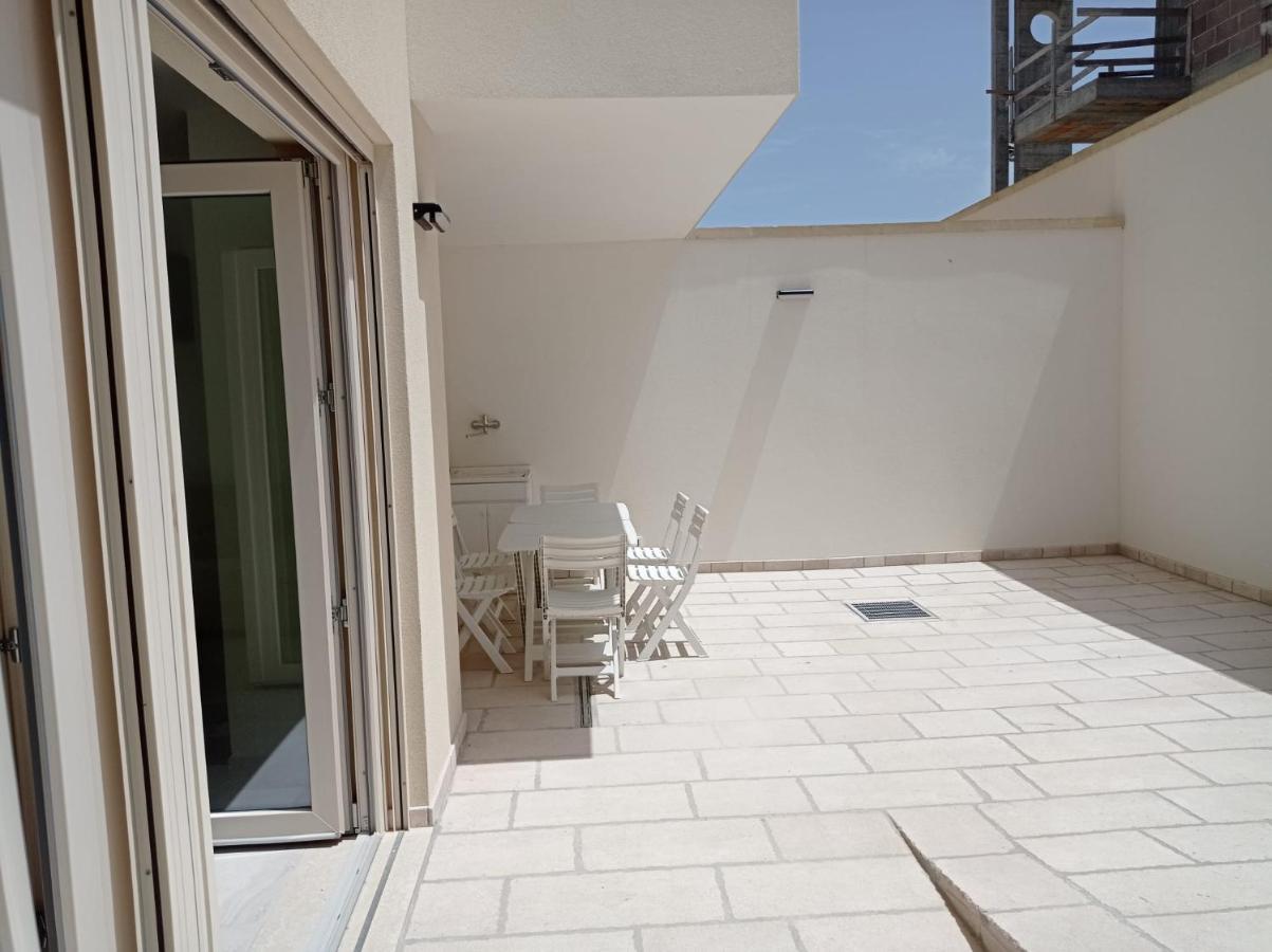 Gelsimori Apartments Otranto Esterno foto